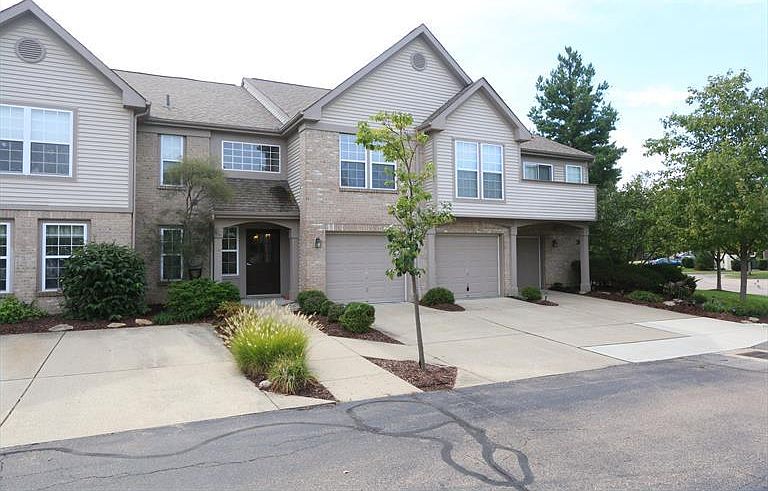 1st image of 7187 Lakewood Dr Unit G