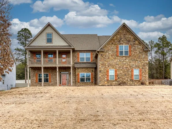 17 Bradley Ct, Fort Mitchell, AL 36856