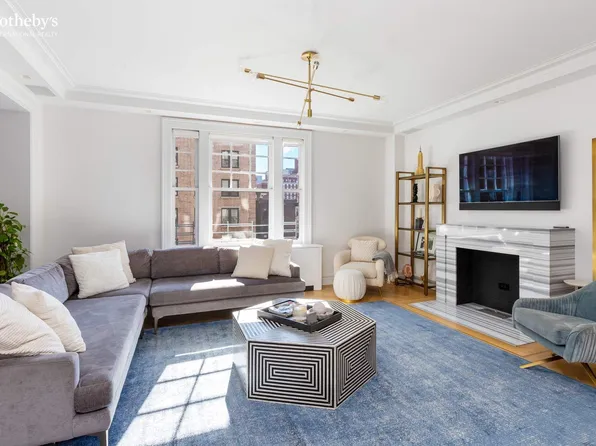 161 East 79th Street image 1 of 15