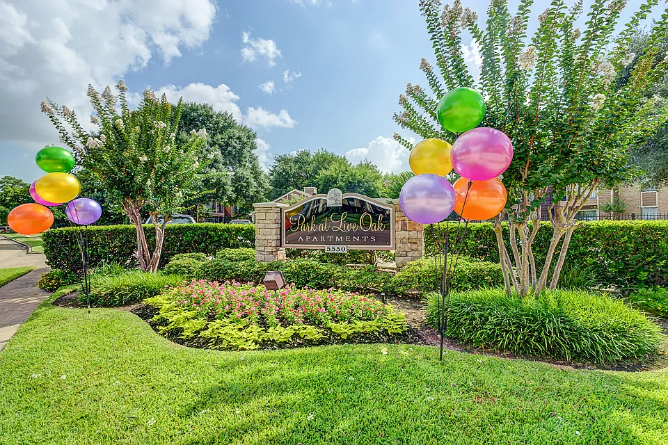 The Park @ Live Oak Apartments