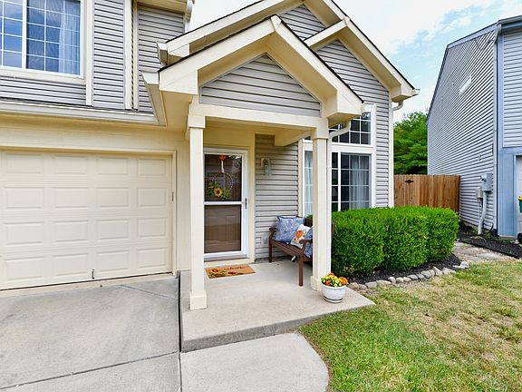 2nd image of 5753 Largo Ln
