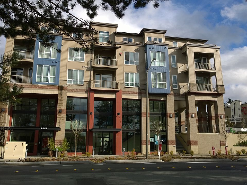 Front View of White Swan Condos