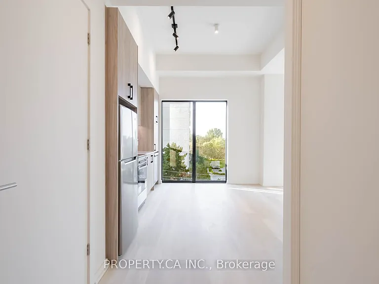 109 Erskine Ave #604 — Photo 1