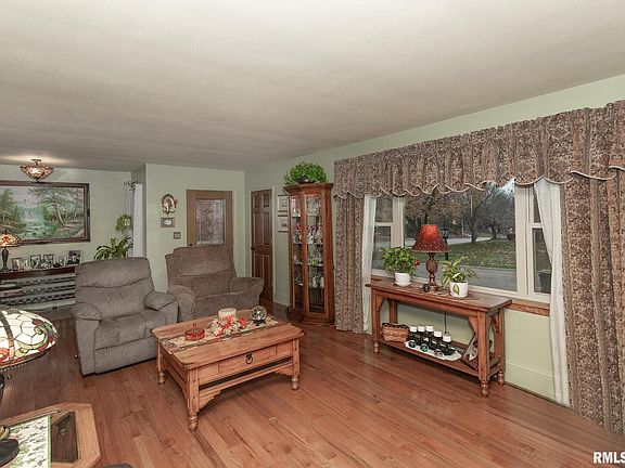 5th image of 2931 30th Ave