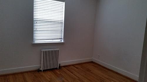 3rd image of 3315 & 3325 Cutshaw Ave #3325A