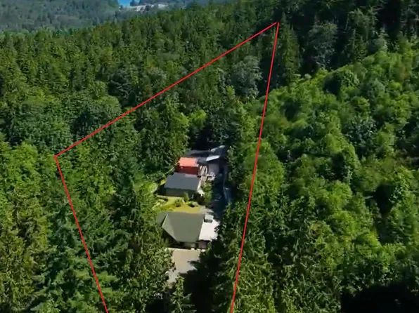 11108 Greenwood Dr, Mission, BC V4S 1A9