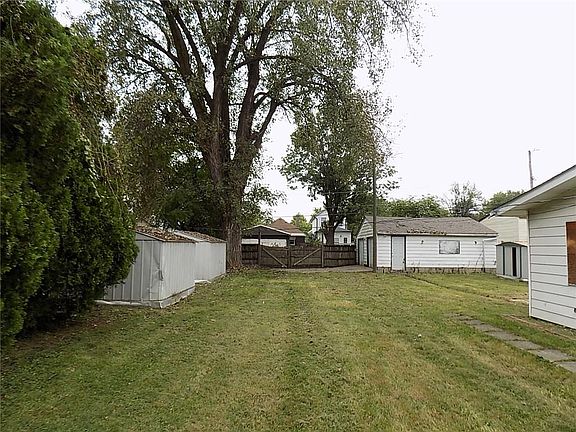 5th image of 1552 Nelson Ave