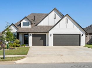 23111 E 104th Pl S, Broken Arrow, OK 74014