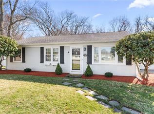 56 Star St, Warwick, RI 02888