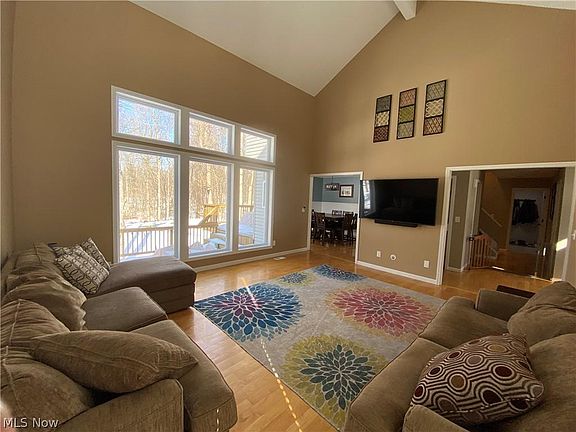 4th image of 12200 Country Oaks Trl