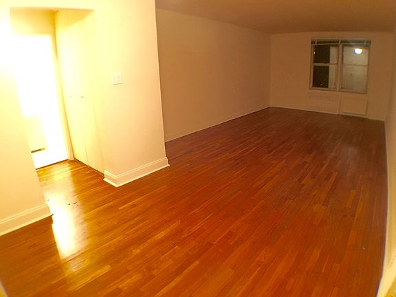 2nd image of 14241 41st Ave #308