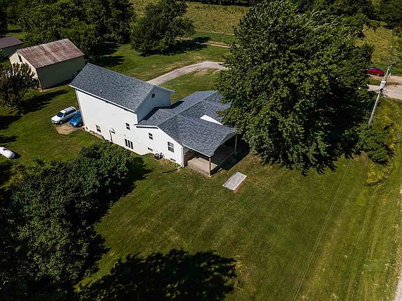 3rd image of 1531 County Road 800 N