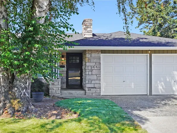 1209 10th Avenue SE, Puyallup, WA 98372