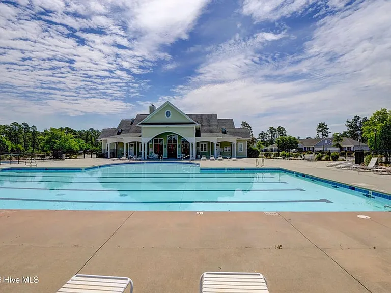 2772 Longleaf Pine Cir — Photo 32