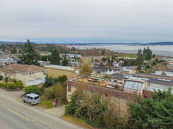 5th image of 15765 Pacific Ave