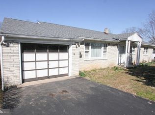 100 Powder Mill Hollow Rd, Boyertown, PA 19512