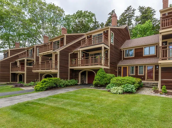 37 Harbor Drive #37, Lincolnville, ME 04849