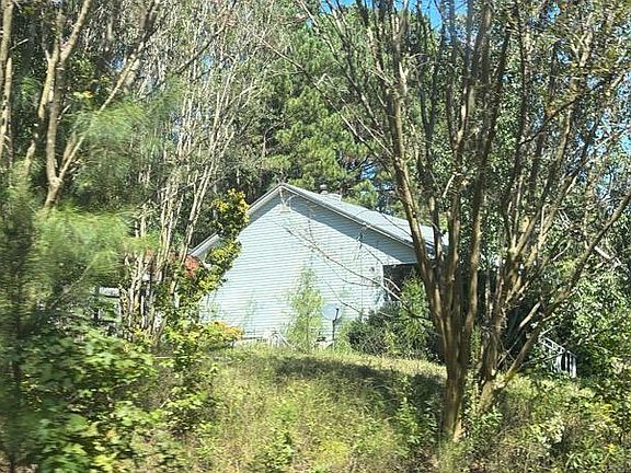 4th image of 8051 Elkahatchee Rd