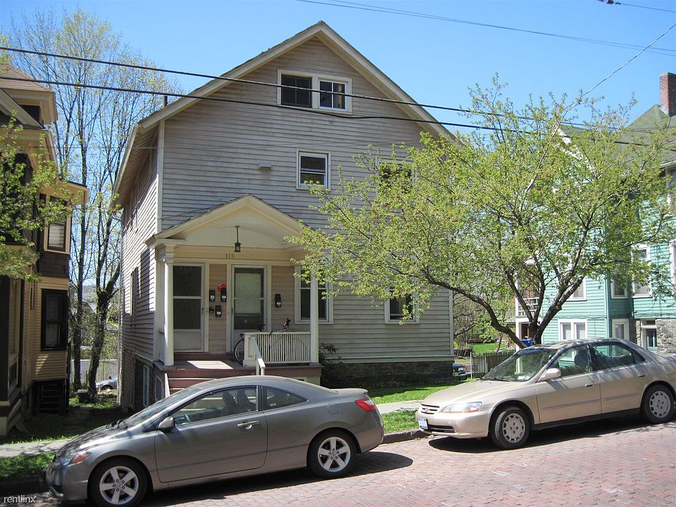 110 Stewart Ave # 3