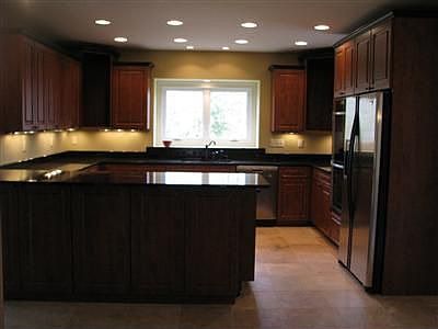 4th image of 20800 Beaconsfield Blvd