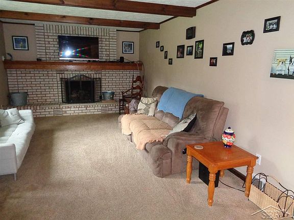 3rd image of 362 Cranbrook Dr