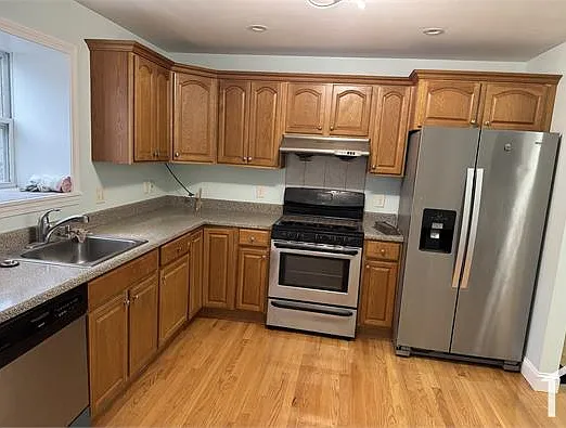 34 Lynnfield St #1 — Photo 11