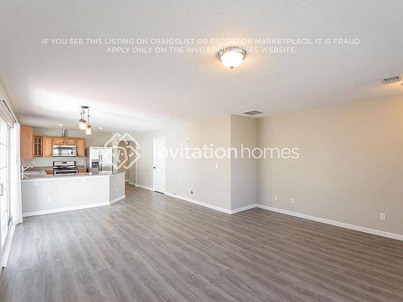 4th image of 19202 E 51st Ave
