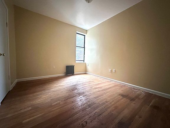 3rd image of 72 Vermilyea Ave APT 5A