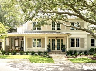 1323 Wayne St, Mount Pleasant, SC 29464