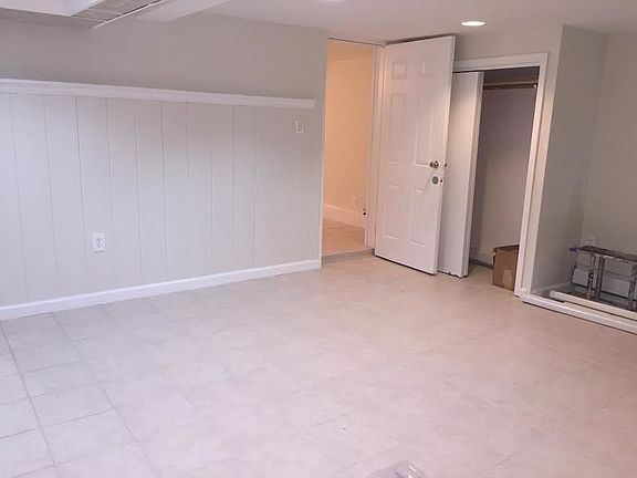 5th image of 5036 61st St #1