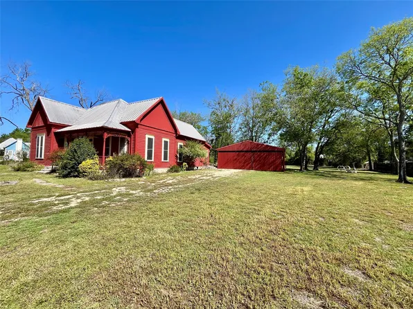 510 W Avenue B, Hico, TX 76457