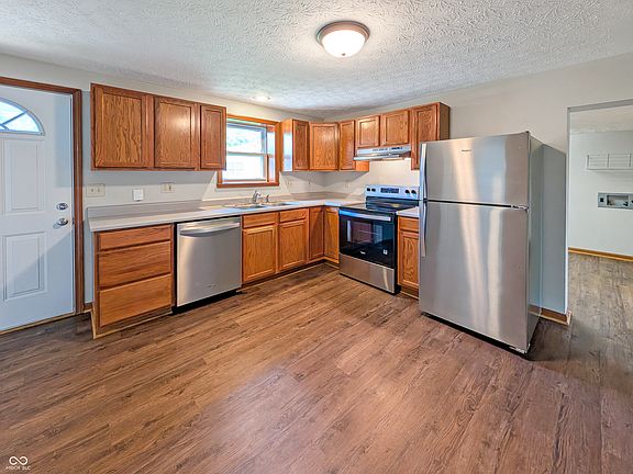 2nd image of 310 N Wabash St