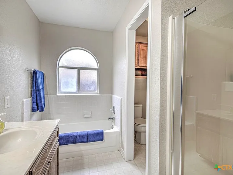 5009 Joseph Dr — Photo 16