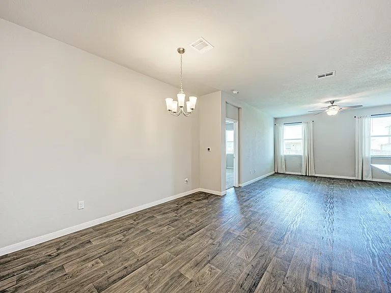 125 Jubilee Dr — Photo 14