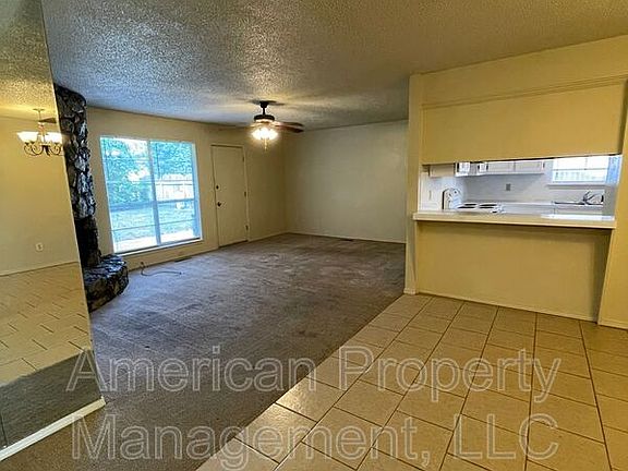 3rd image of 13240 E 29th Pl