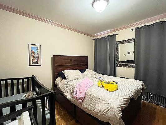 3rd image of 24-41 24th St #1F