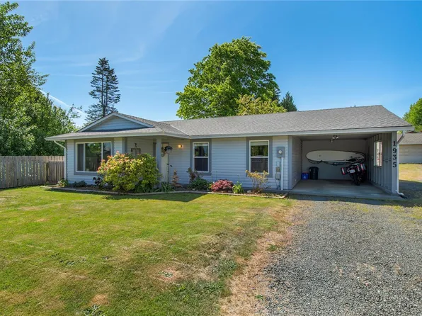 1935 Raven Pl, Campbell River, BC V9W 7H8