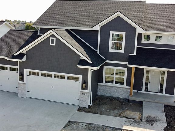 4th image of 4721 NW 10th St