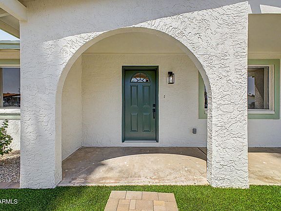 4th image of 2438 W JACINTO Avenue