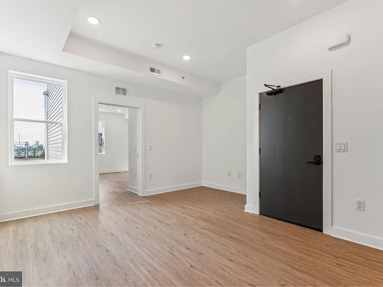 1028 W Dauphin St #3 — Photo 2