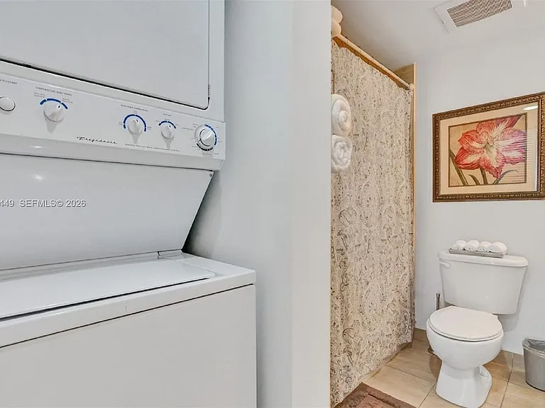 1750 N Bayshore Dr #2911 — Photo 17