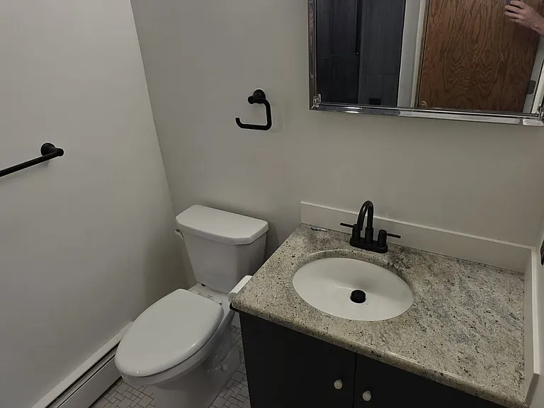 6305 York Ave S #301 — Photo 14