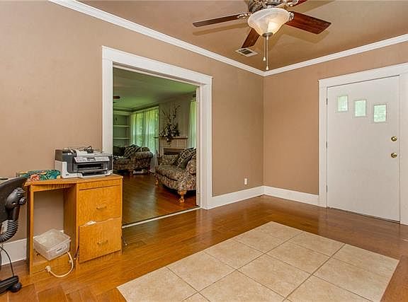 4th image of 1024 Founders Dr