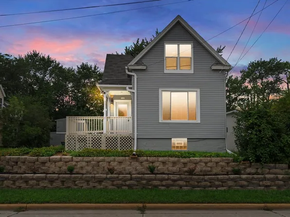7131 S Pennsylvania AVENUE, Oak Creek, WI 53154