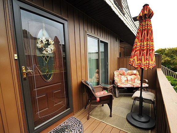 3rd image of 39 Heritage Dr