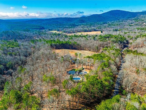 5th image of 110 Rathgeb Trl