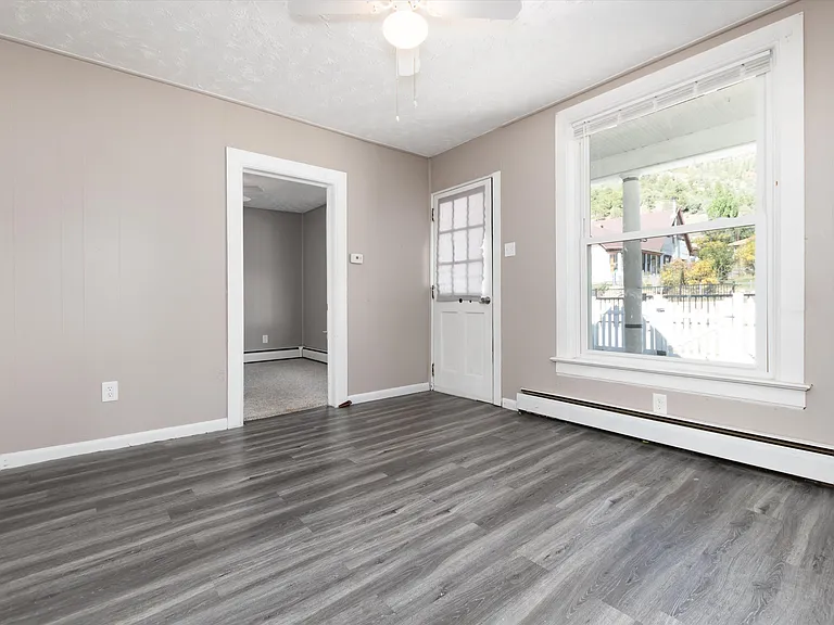 735 Colorado Blvd #1 — Photo 2