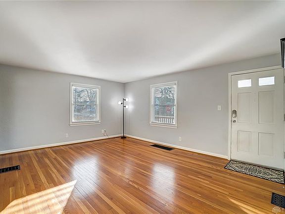5th image of 1169 Lindsey Ave