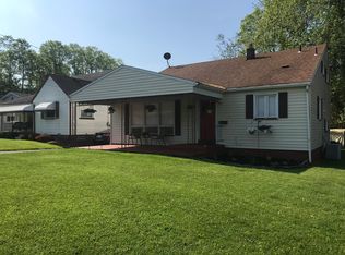 313 Sanderson Ave, Campbell, OH