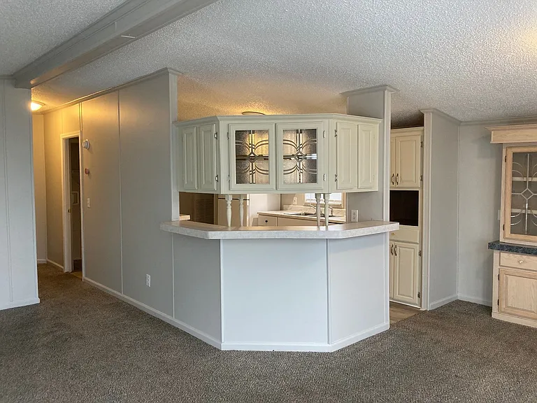Westbridge Manor — Photo 78